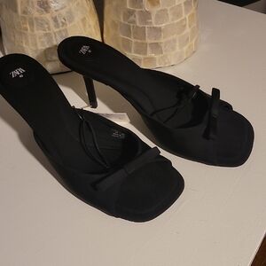 Zara Elegant Black Heeled Mules